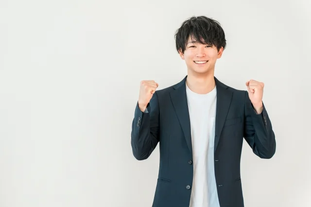 転職成功事例 25歳男性 施工管理からPM職へ年収60万円アップ